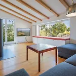 Hideaway With Heated Pool, Sauna & Bikes *