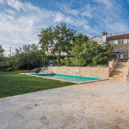 Villa Hideaway With Heated Pool, Sauna & Bikes Villa
