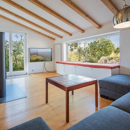 Villa Hideaway With Heated Pool, Sauna & Bikes *