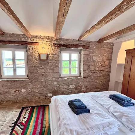 Hideaway With Heated Pool, Sauna & Bikes Вилла Vizinada