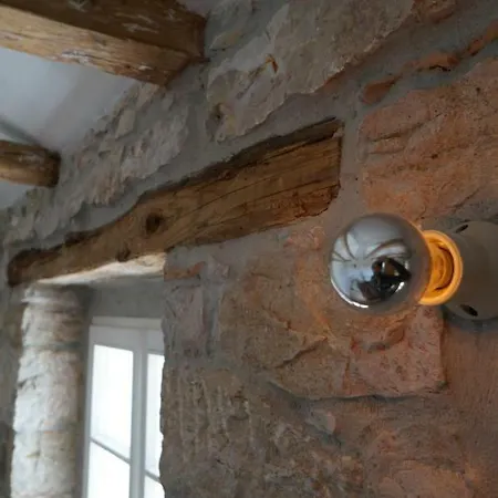 Hideaway With Heated Pool, Sauna & Bikes Вилла Vizinada