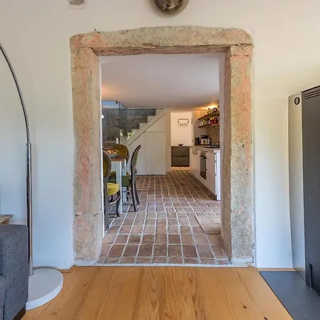 Вилла Hideaway With Heated Pool, Sauna & Bikes