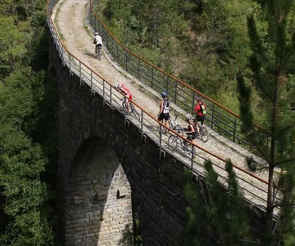 Villa Hideaway With Heated Pool, Sauna & Bikes Vizinada